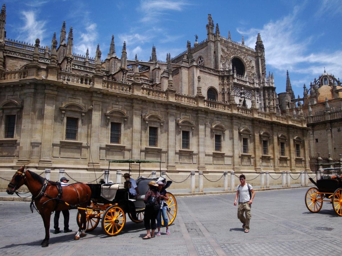 180 Home Goyeneta Luxury Seville Luaran gambar