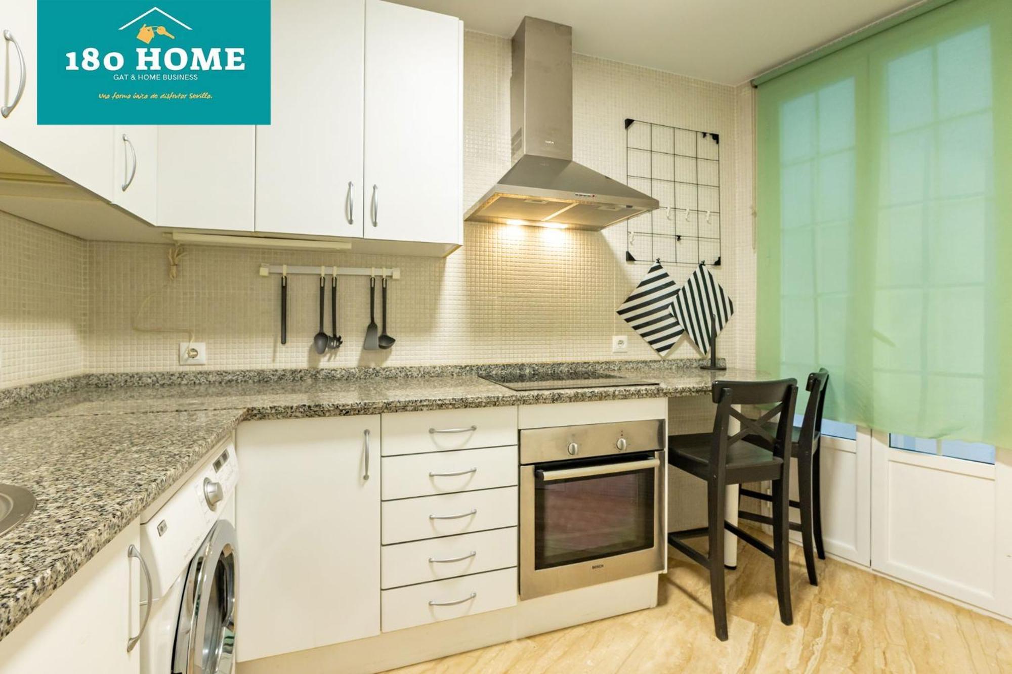 180 Home Goyeneta Luxury Seville Luaran gambar