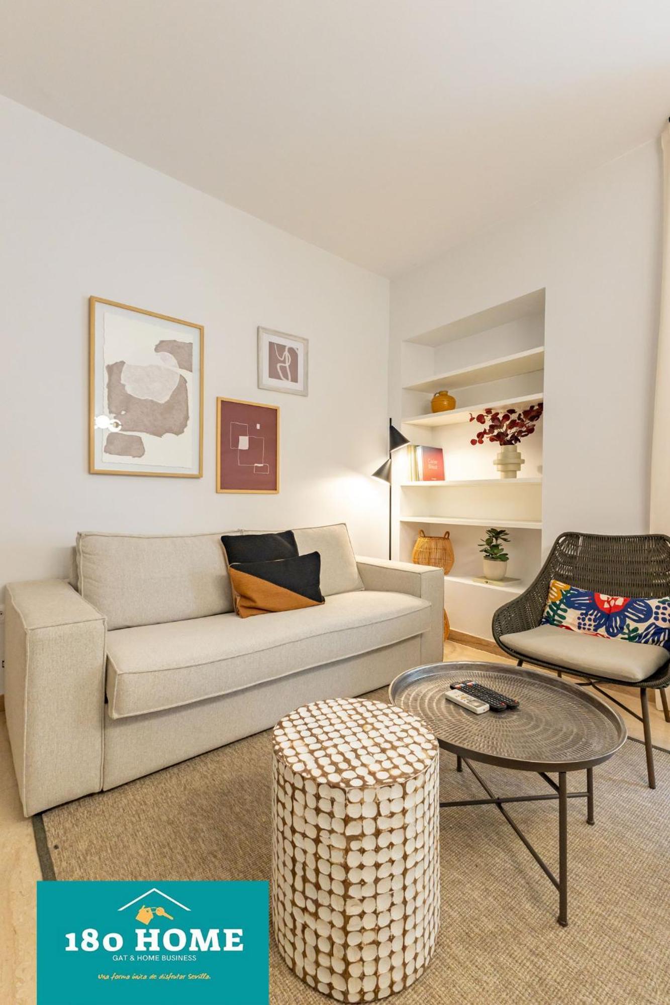 180 Home Goyeneta Luxury Seville Luaran gambar