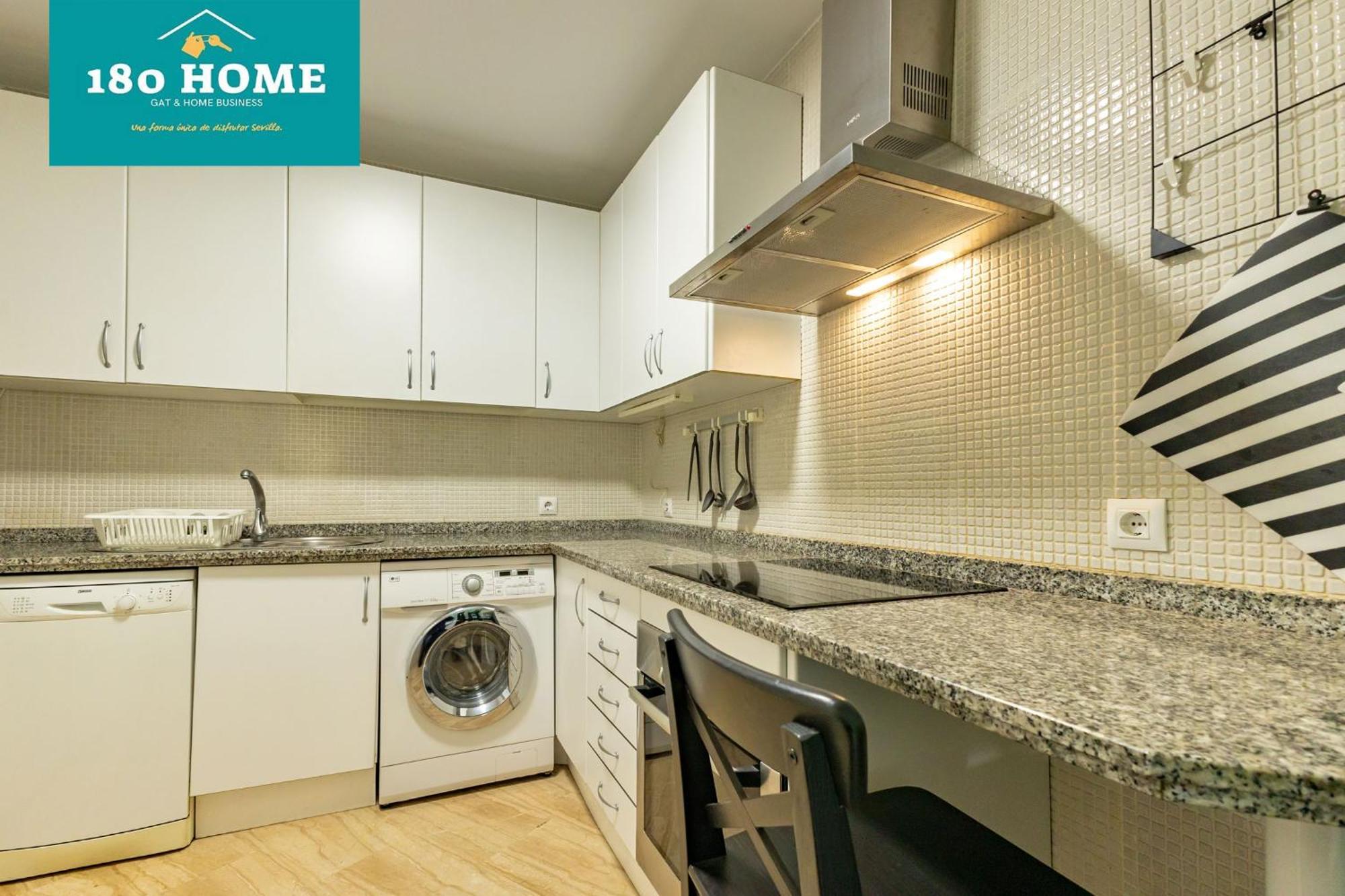 180 Home Goyeneta Luxury Seville Luaran gambar