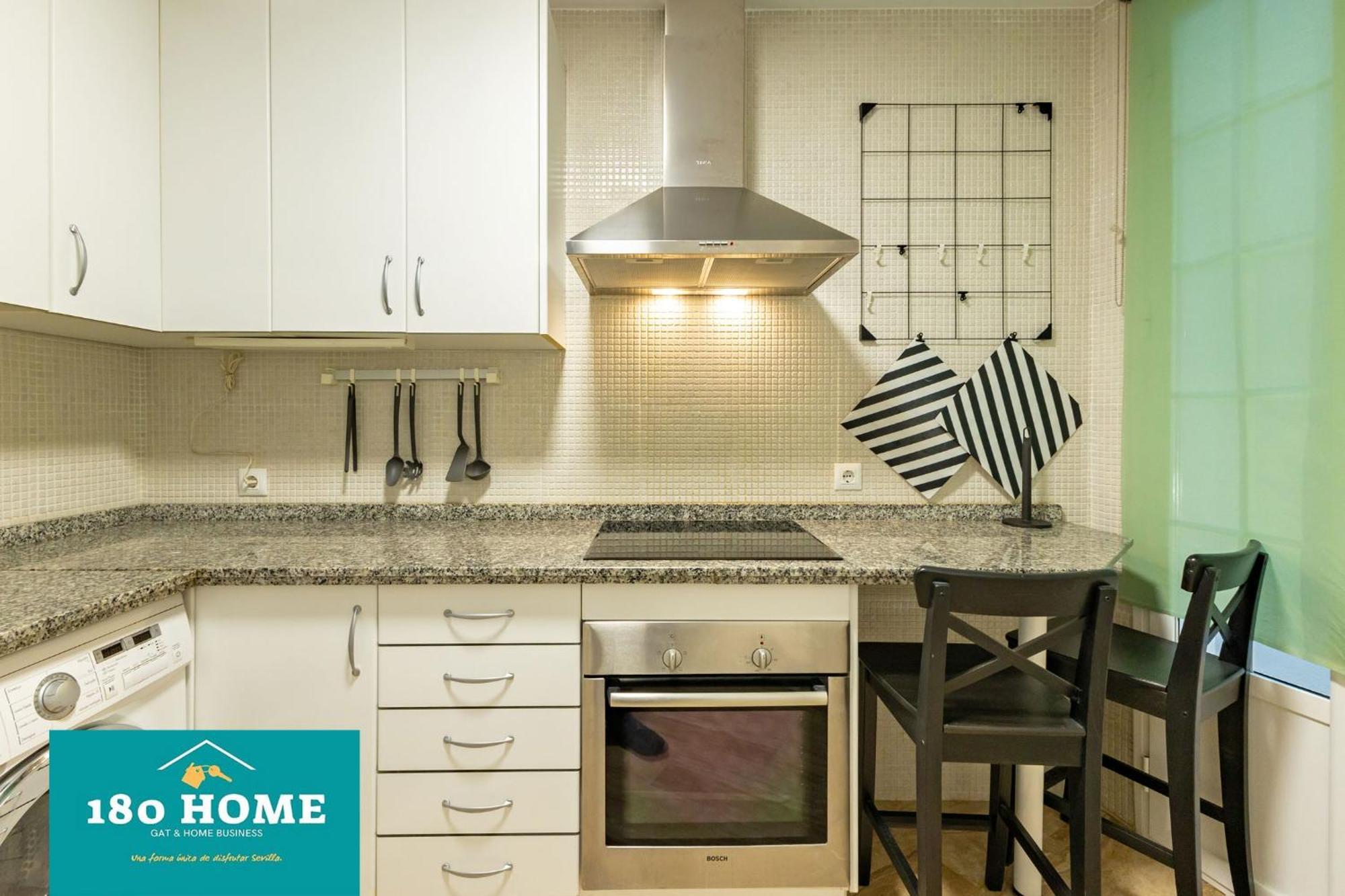180 Home Goyeneta Luxury Seville Luaran gambar